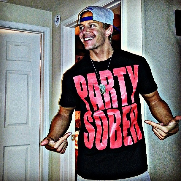 7 Tips To Hosting A Sober Party When You’re In Recovery